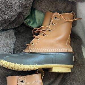 LL Bean Classic Two-Tone Leather Duck bean boots women’s 7